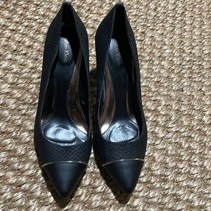 Call in Klein size 7